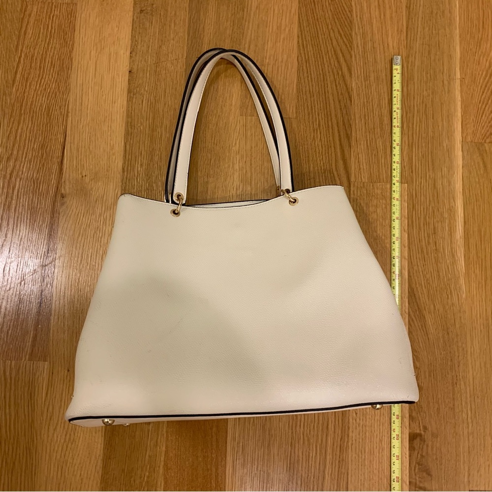 Off White purse - versatile - Picture 12 of 16